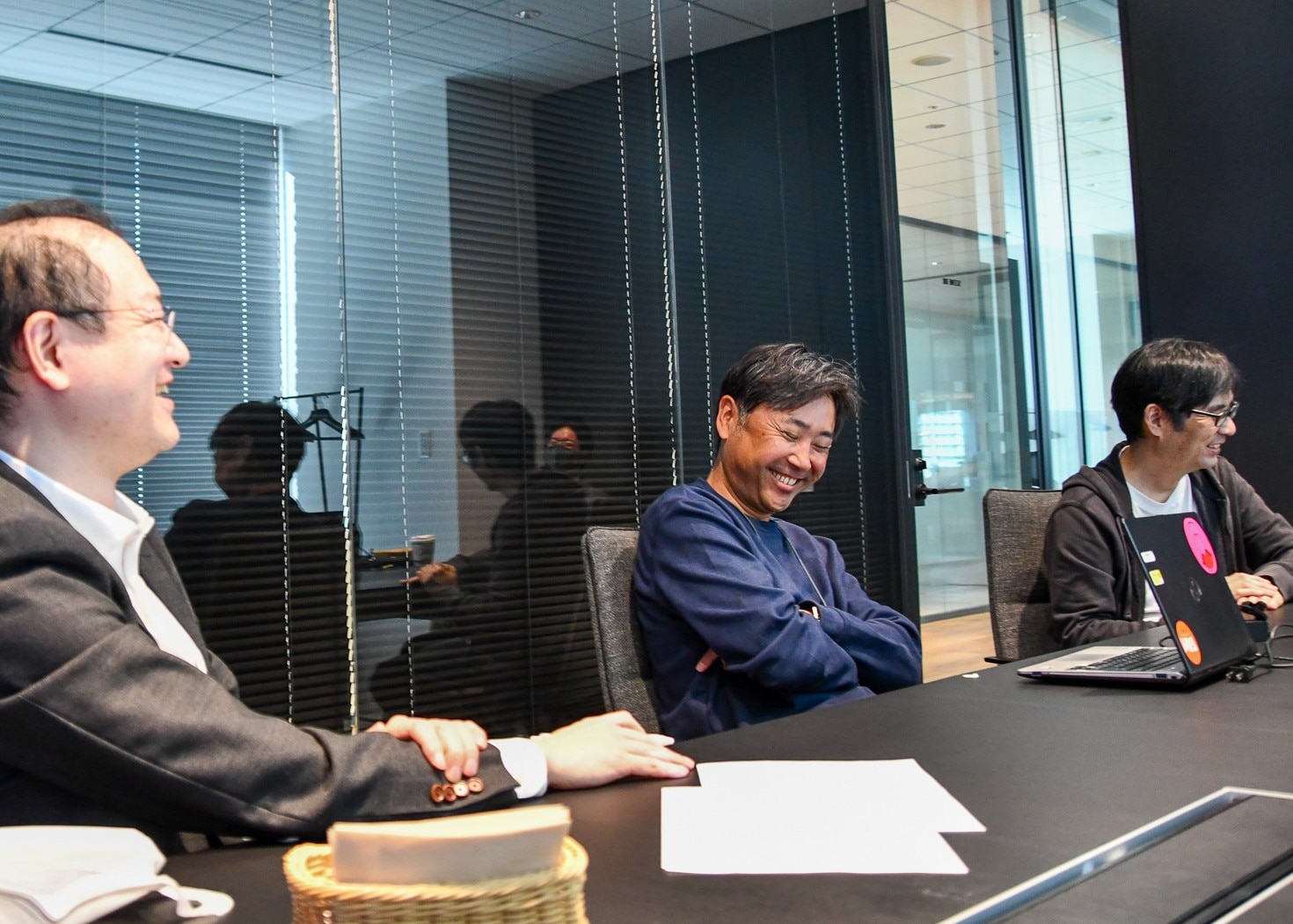 写真：左から　土屋さん　小野さん　下地さん